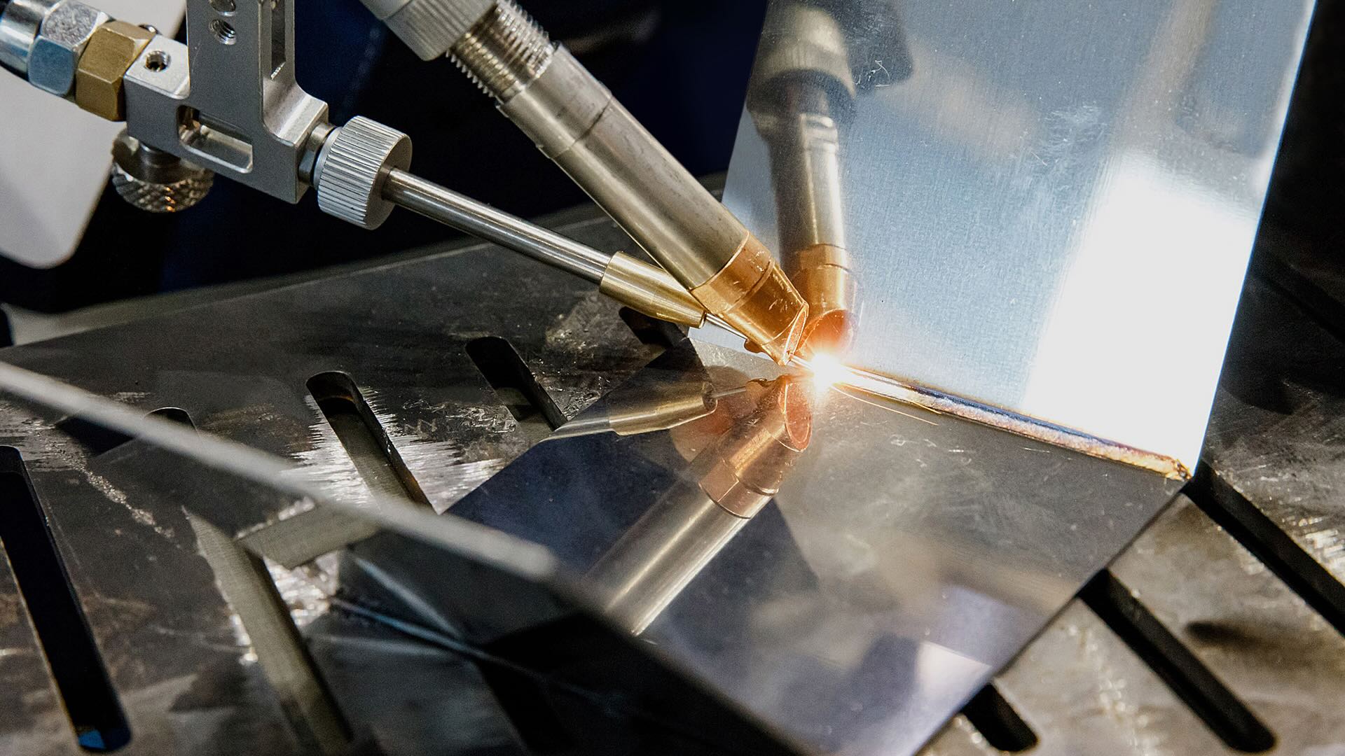 лазерная сварка металла минск